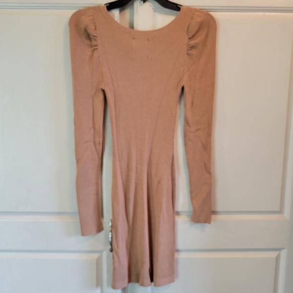 Abercrombie & Fitch Tan Knit Long Sleeve Midi Dress - Picture 4 of 7